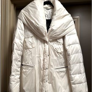 Paolo Prato white puffer coat